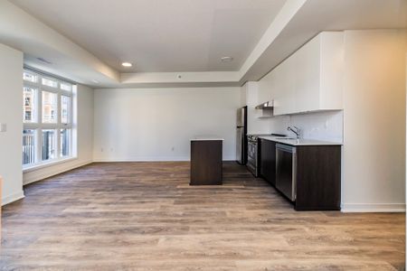 For Lease - 140 Canon Jackson Drive Unit# 210, Toronto, Ontario - Photo 5