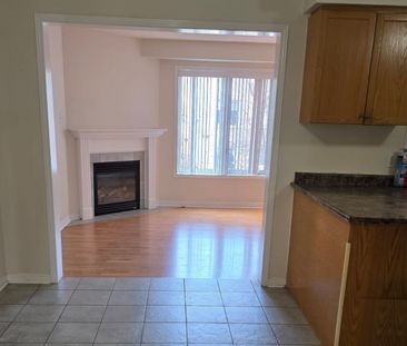 For Lease - 161 Sassafras Circle Unit# Upper, Vaughan, Ontario - Photo 5