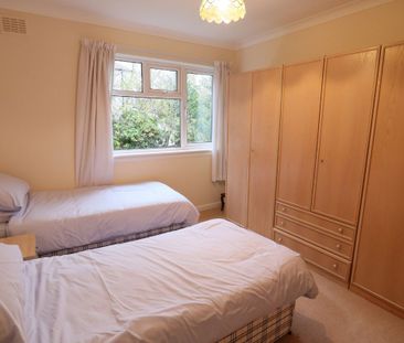 2 Bed, First Floor Flat - Photo 2