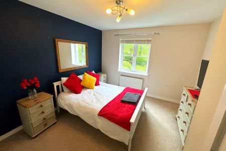 2 bedroom apartment to rent - Photo 5