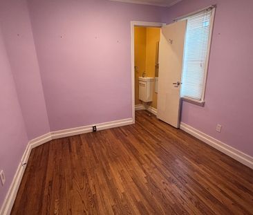 For Lease - 75 Vanbrugh Avenue Unit# Main, Toronto, Ontario - Photo 2