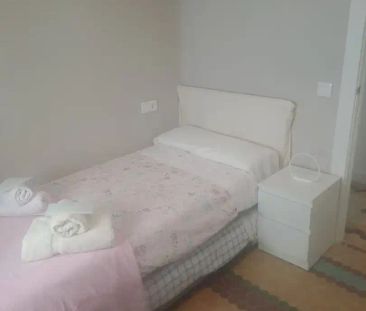 Piso de alquiler en Calle María Auxiliadora, Salesas - Foto 5