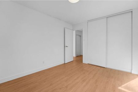 145 York St - Photo 3