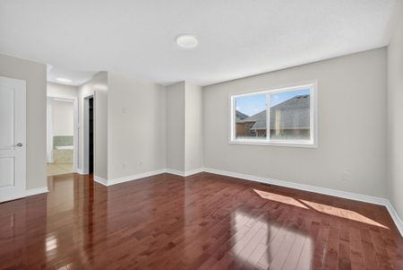 For Lease - 94 Destino Crescent, Vaughan, Ontario - Photo 3