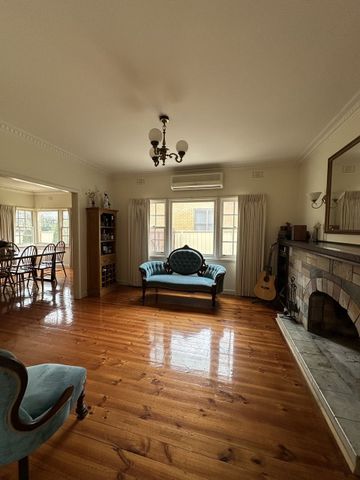 Ultimate Family Home - Photo 2