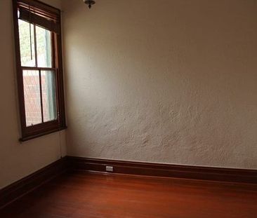 Beautiful Two Bedroom Treasure - Photo 6