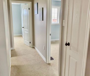 For Lease - 17 Christina Crescent, Bradford West Gwillimbury, Ontario - Photo 4