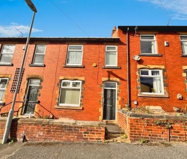 3 bedroom terraced house to rent - Photo 5