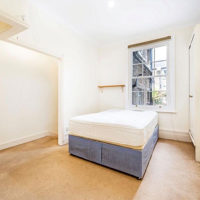 1 bedroom flat to rent - Photo 1