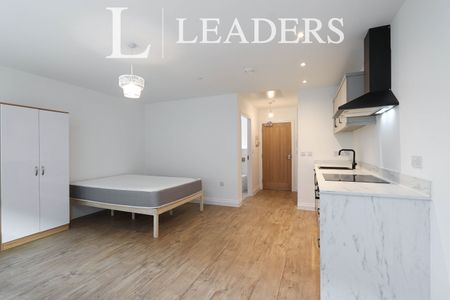 studio to rent North Church House, 14 North Church Street, Sheffield, S1 - Photo 3