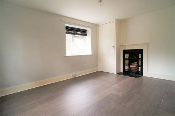 2 bedroom semi-detached house to rent - Photo 1
