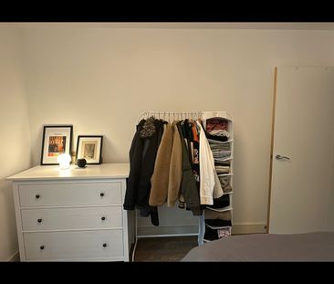 Room in a Shared Flat, Norlem Court, SE8 - Photo 6