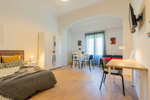 Carrer dHonorat Juan, Valencia, Valencian Community 46007 - Photo 1