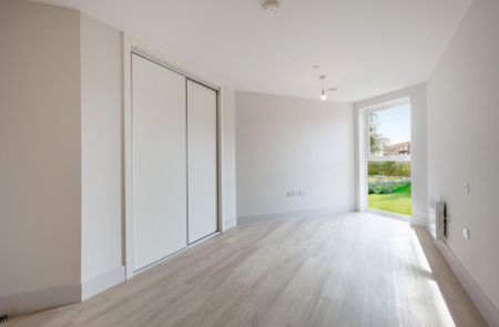 3 bedroom apartment to rent - Photo 4