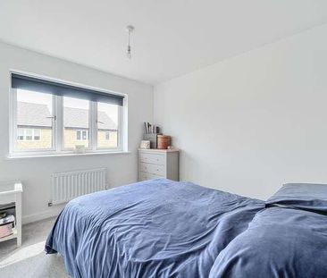 Moneymaker Close, Carterton, OX18 - Photo 5