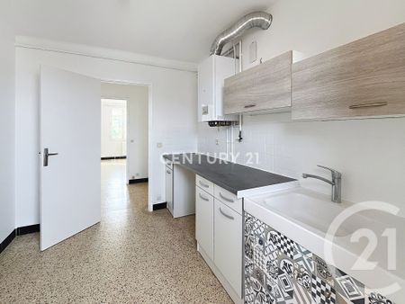 Location Appartement 3 pièces 73m² AUBAGNE 13400 - Photo 5