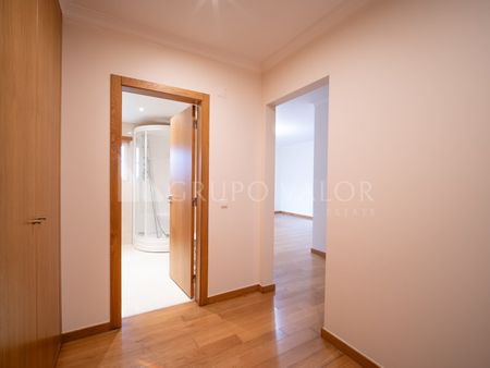 Apartamento T4 em Lisboa - Photo 4
