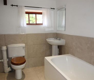 2 bedroom apartment to rent - Photo 5