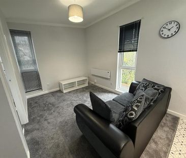 1 bedroom house to rent - Photo 2