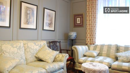 Decorated room in shared apartment in Drumcondra, Dublin - Photo 2