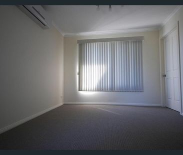 Private, Peaceful and Central - Photo 1