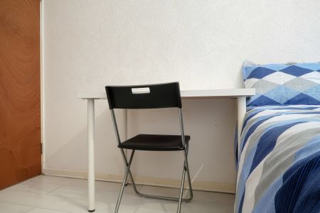 RM4 Alpha Grove| Isle of Dogs | London | E14 8PG - Photo 5