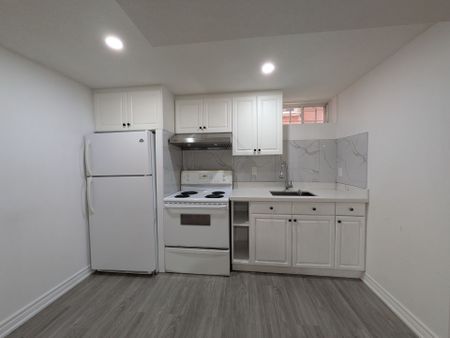 For Lease - Lower 37 Sandham Crescent, Markham, Ontario - Photo 3