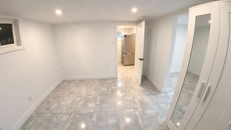 For Lease - 610 Cartier Avenue Unit# Lower Level, Oshawa, Ontario - Photo 5