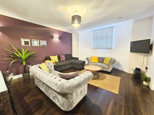 Kings Road, Reading, Berkshire, RG1 - Photo 1