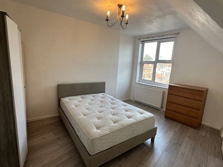 Room in a Shared House, Finchley Lane, NW4 - Photo 2