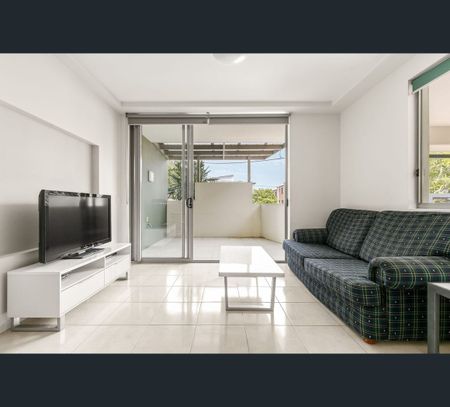 4/70 Durham Street, St Lucia, Qld 4067 - Photo 3