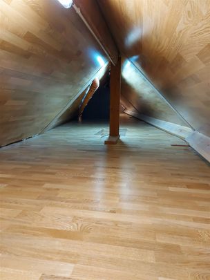 Prachtige penthouse met 2 slpk., groot zonneterras & autostaanplaats. - Foto 1