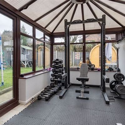 Amber Grove, Westhoughton, Bolton - Photo 1