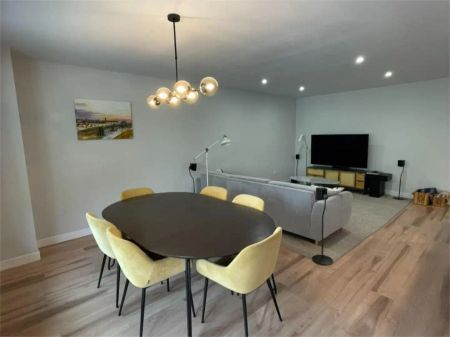 Piso de alquiler en Avenida de Juan Antonio Samaranch, 124, Valdebebas - Valdefuentes - Photo 5
