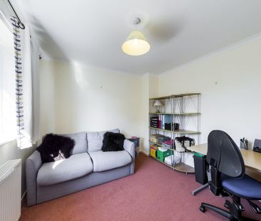 4 bedroom terraced house to rent - Photo 6