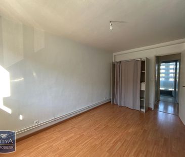 Location Appartement 3 pièces 57m² BEAUVAIS 60000 - Photo 4