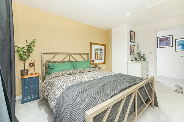 2 bedroom House To Let - Photo 1