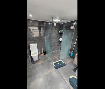 Room in a Shared Flat, Castelnau, SW13 - Photo 2