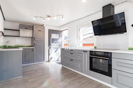 Helle 4-Zimmer-Dachgeschosswohnung – vollständig saniert mit Einbauküche - Photo 4