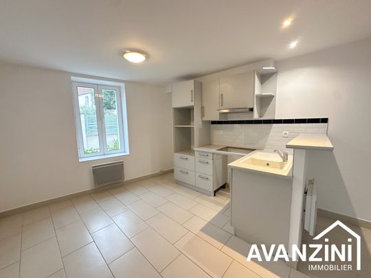 Maison mitoyenne 2 côtés Villiers-sur-Morin - Photo 1
