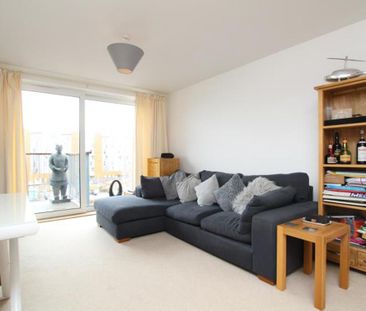 A fantastic Marina location close to all amenities, well proportion... - Photo 1