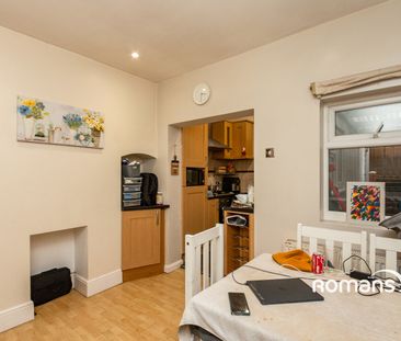 2 bedroom house to rent - Photo 3