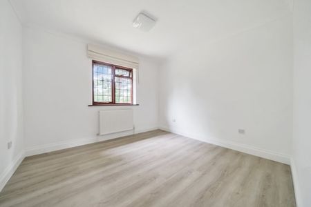 5 bedroom detached house to rent - Photo 5