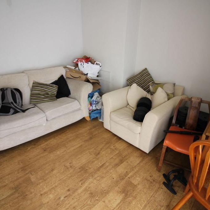 4 bedroom terraced house to rent - Photo 1