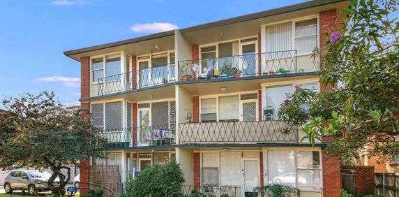 Top floor apartment - Photo 2