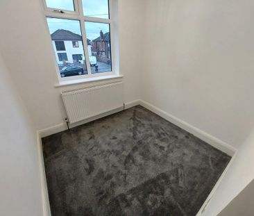 3 bedroom semi-detached house to rent - Photo 6