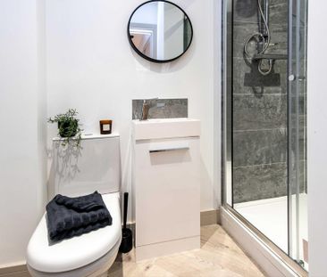 Studio to rent - Photo 6