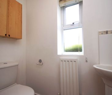 2 bed Ground Floor Flat for rent - Photo 6