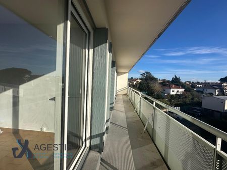 Location Appartement 3 pièces 104m² TOULOUSE 31500 - Photo 4