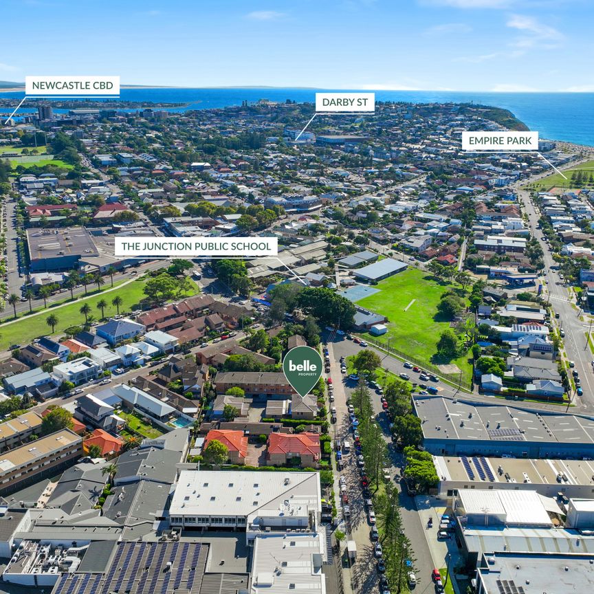 1/7 Merewether Street, Merewether NSW 2291 - Townhouse For Rent | Domain - Photo 1